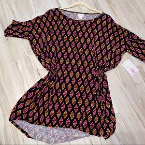 LuLaRoe - Medium Irma - Geometric Triangles